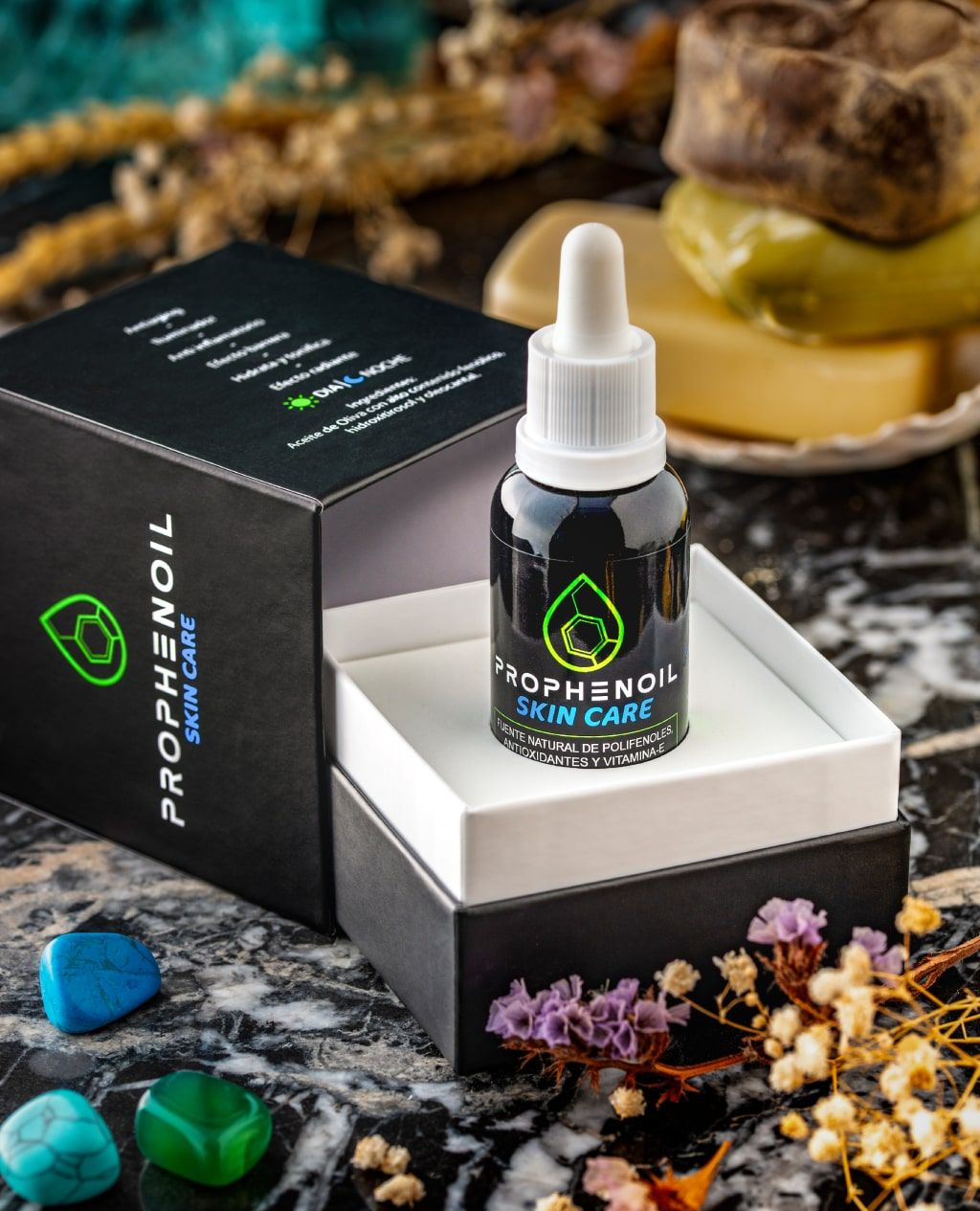 Aceite de oliva con alto contenido fenólico, hidroxitirosol y oleocantal